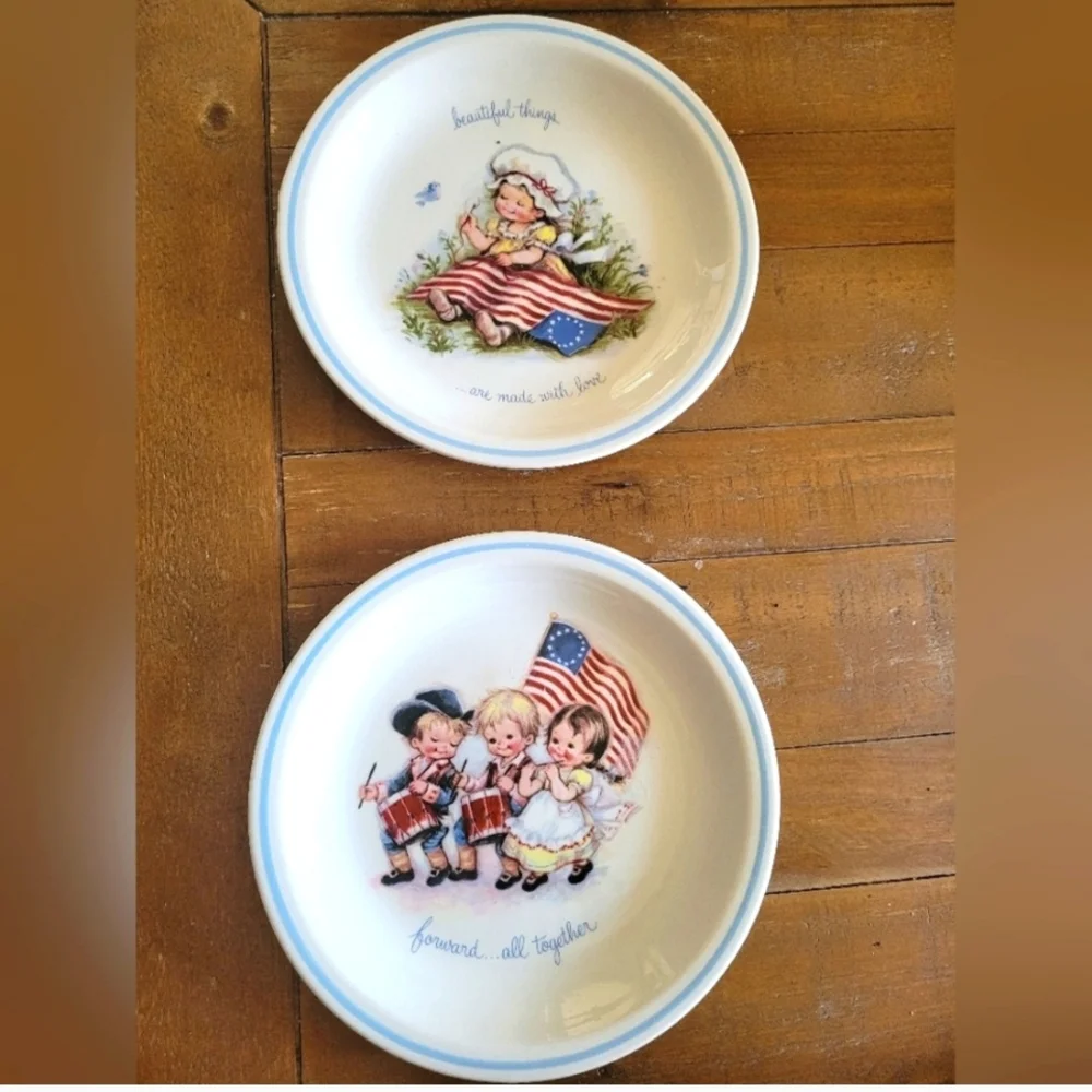 Patriotic Themed Decorative Plates